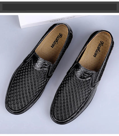 Men Summer Leather Loafers Casual Shoes Breathable Men Sneakers 2022 Fashion Comfort Male Outdoor Black Rubber Flat Men Shoes