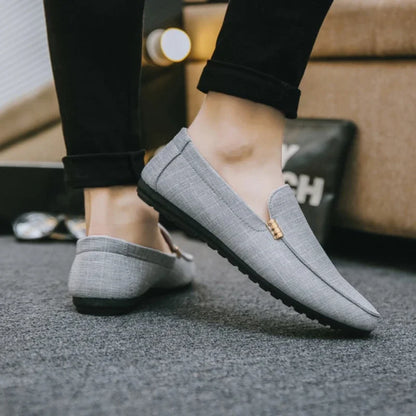 Black Loafers for Men.
Soft Bottom Casual Shoes. Classic Comfort Moccasins Shoes 
Man Flat Driving Shoes Light For Walking.