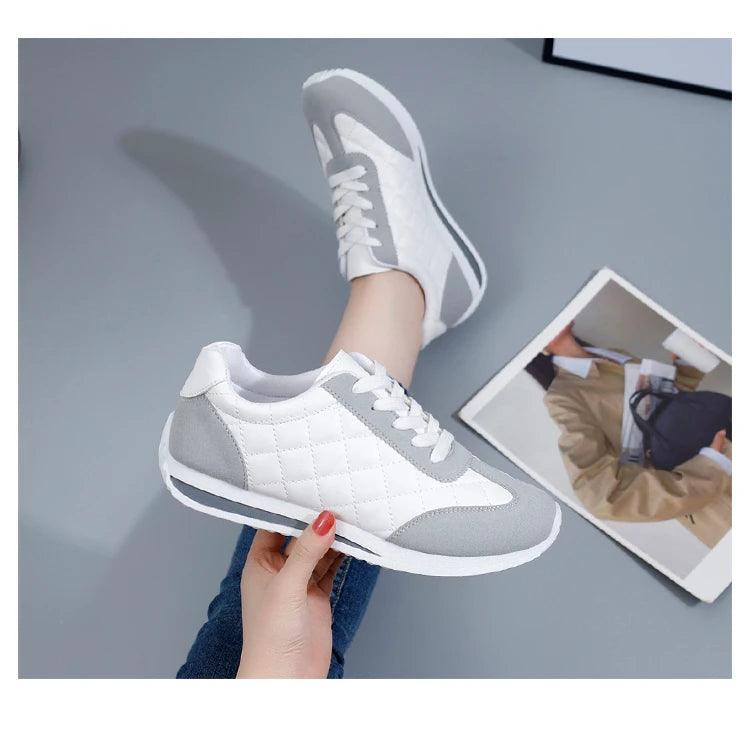 Spring Women's Sneakers Fashion Ladies Vulcanize Shoes Outdoor Running Walking Female Shoes Comfort Lightweight Sneakers Size 41