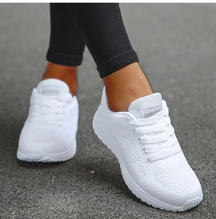 Fashion 2024 New Sneakers For Women Breathable Outdoor Plus Size Women Sneakers Mesh Fabric Lace Up Female Footwear Shoes Women