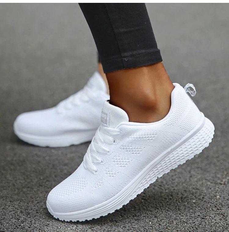 Fashion 2024 New Sneakers For Women Breathable Outdoor Plus Size Women Sneakers Mesh Fabric Lace Up Female Footwear Shoes Women