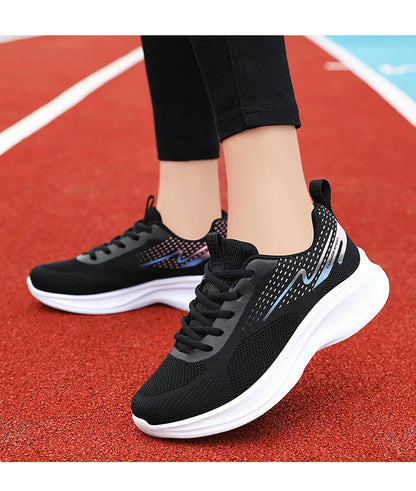 Running Weaving Sports Shoes