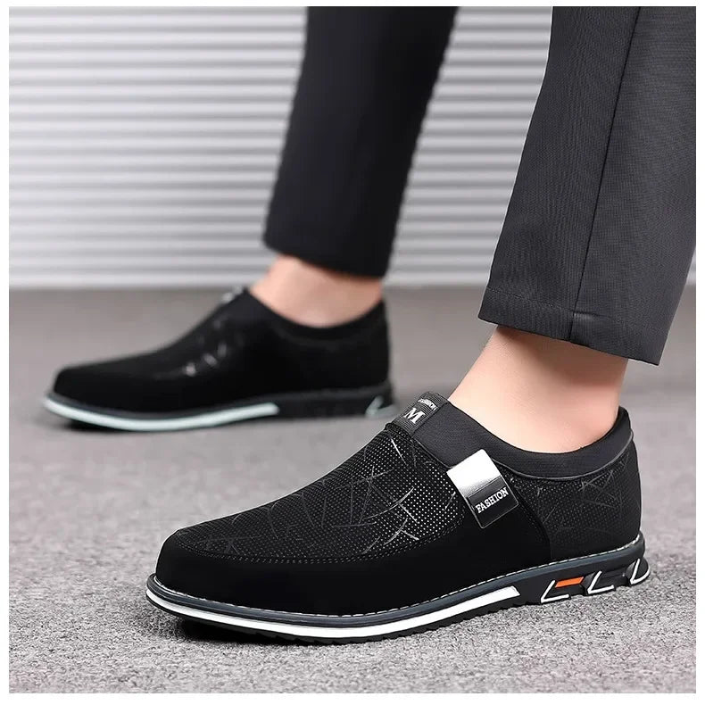 Black Casual Shoes for Men 
Classic Leather, Elegant, Mens Stylish Soft-soled Shoes. Business Lace-Up Office Men Shoes