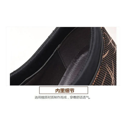 Black Casual Shoes for Men 
Classic Leather, Elegant, Mens Stylish Soft-soled Shoes. Business Lace-Up Office Men Shoes